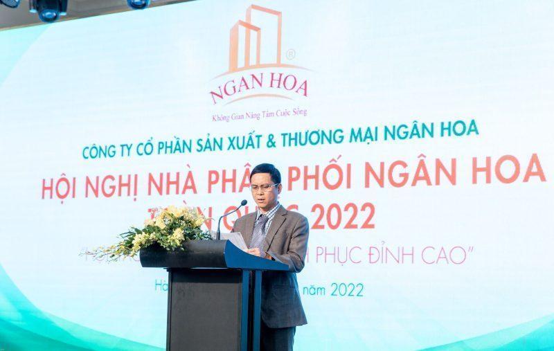 Ban lãnh đạo Nhà máy Ngân Hoa đã tổng kết những thành tựu đã đạt được